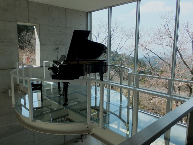 ピアノ