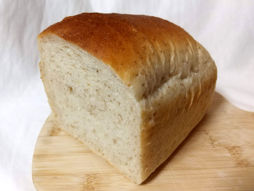 全粒パン