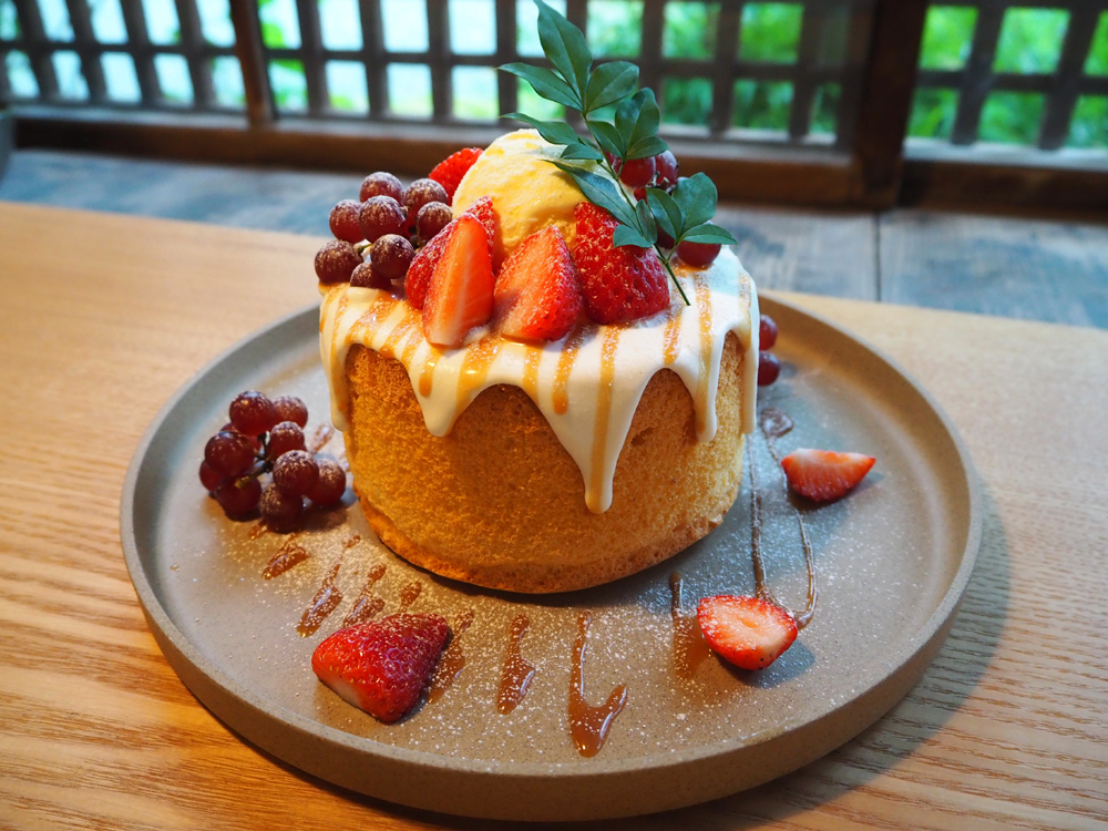 シフォンケーキパフェ